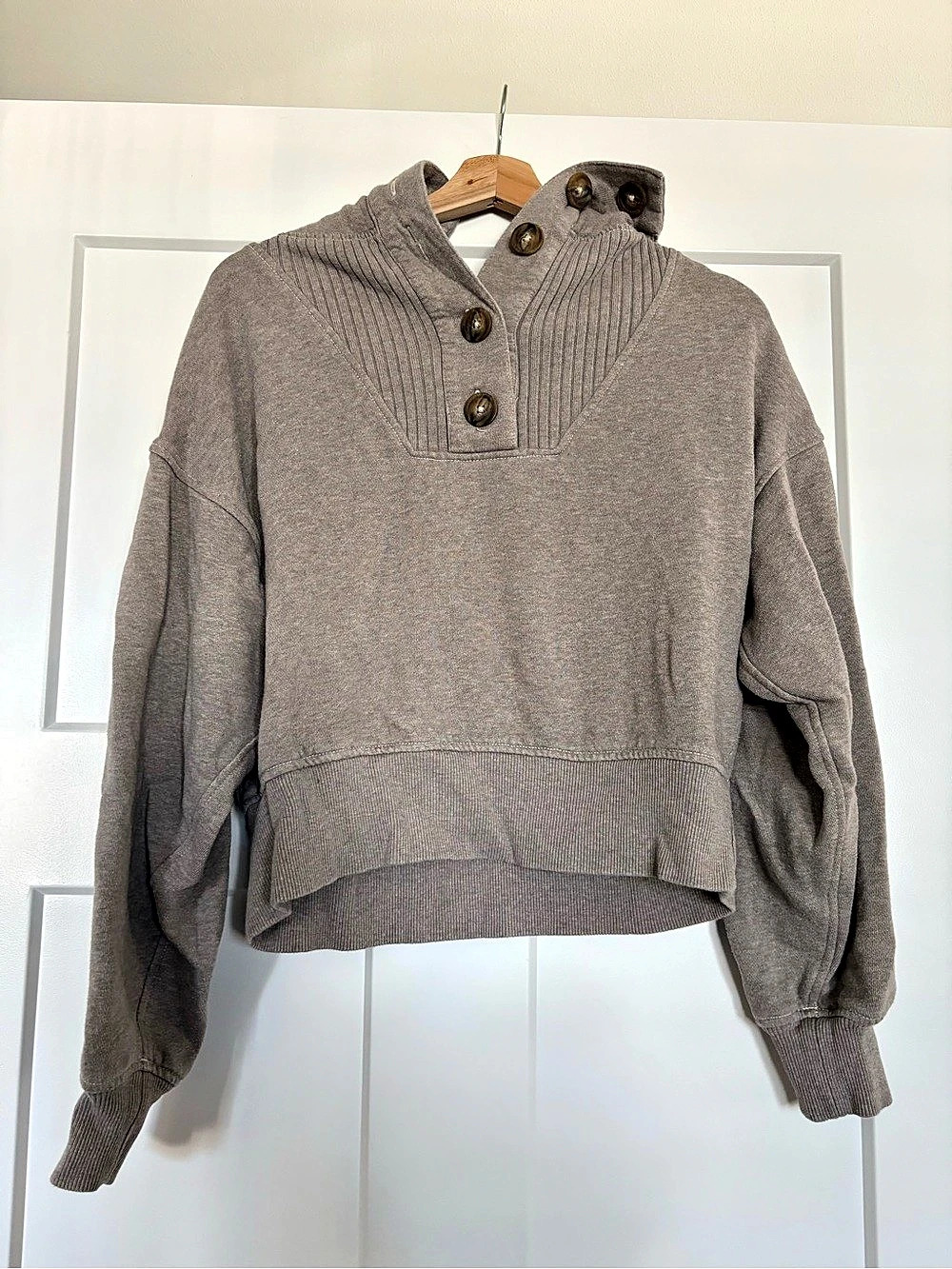AERIE - button up mock neck sweater